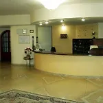 Hotel Akrabello