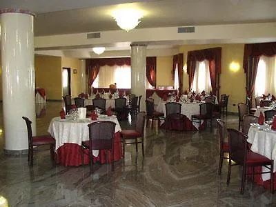 Akrabello فندق